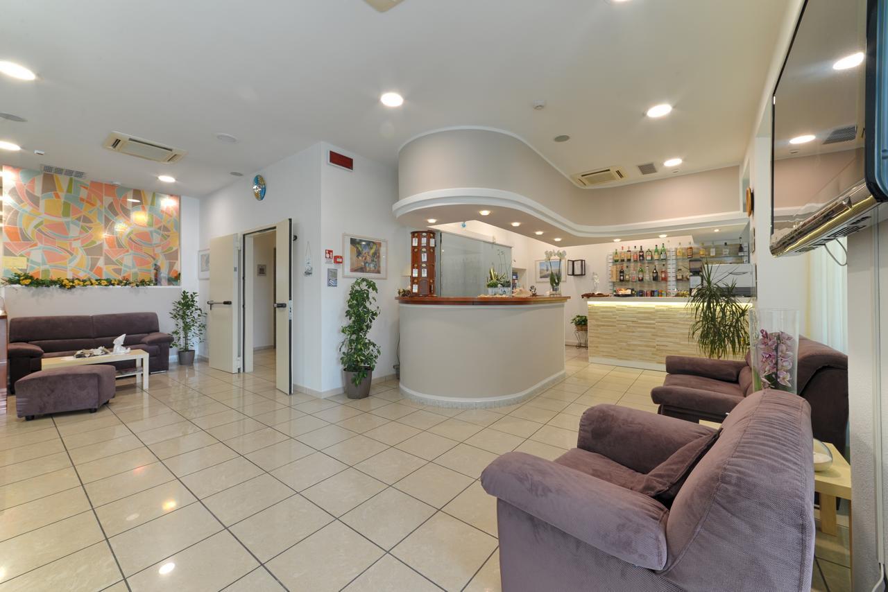 Hotel Taormina Riccione Eksteriør bilde
