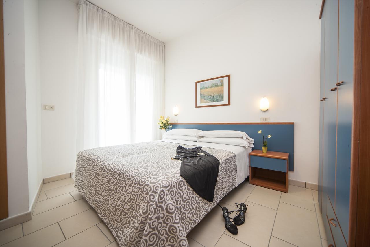 Hotel Taormina Riccione Eksteriør bilde