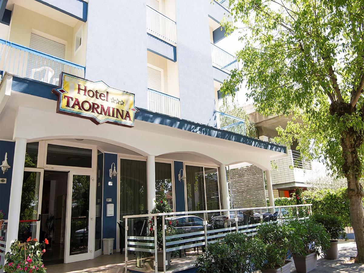 Hotel Taormina Riccione Eksteriør bilde